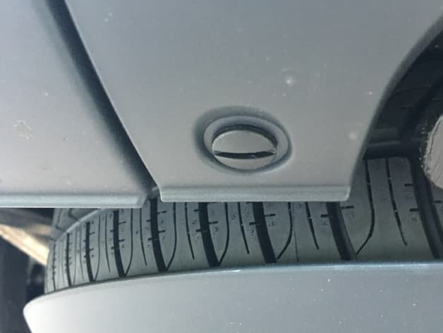 Tow-Cover Thumbwheel Fastener