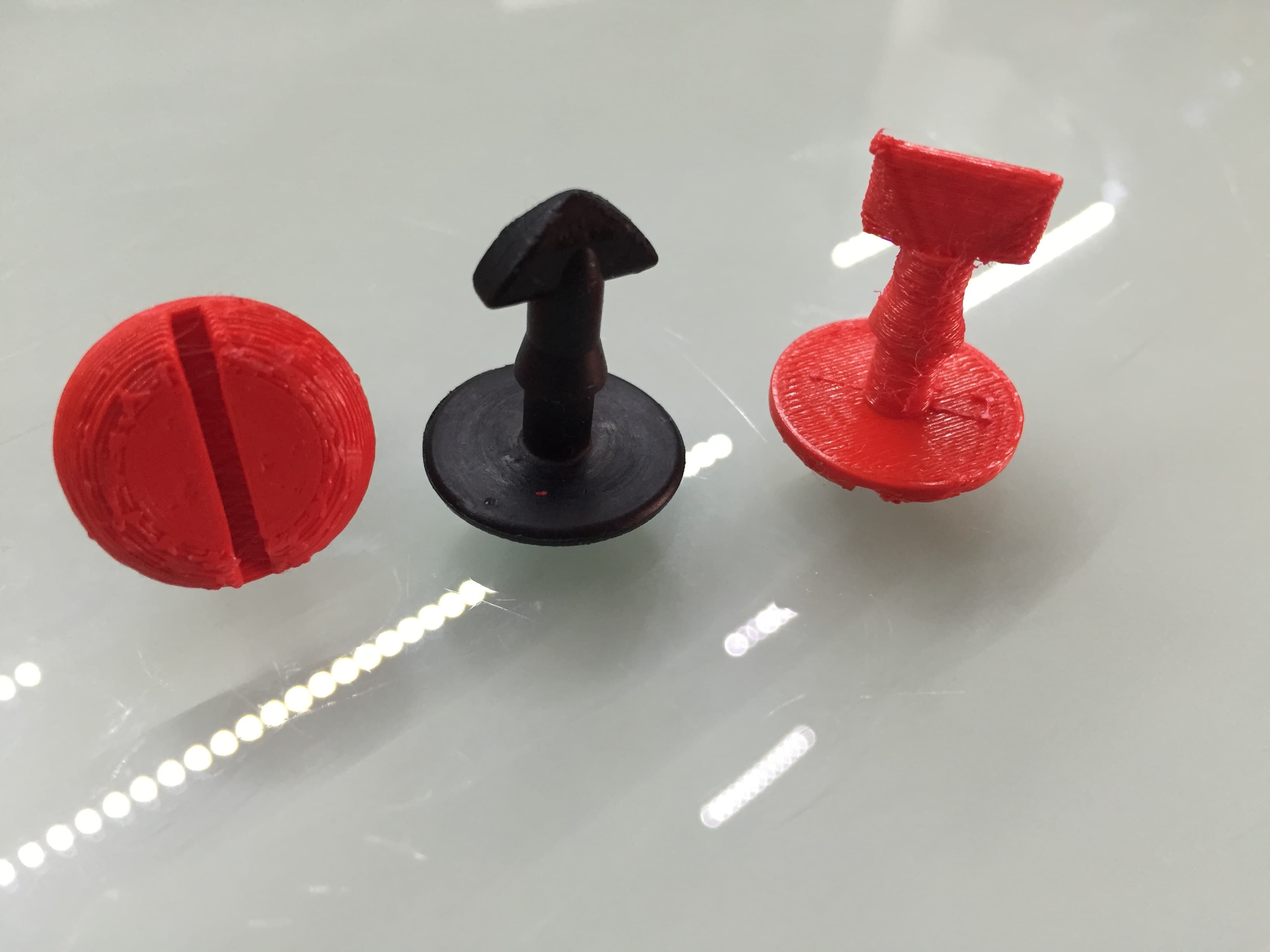 Towbar-Door Retaining Screw
